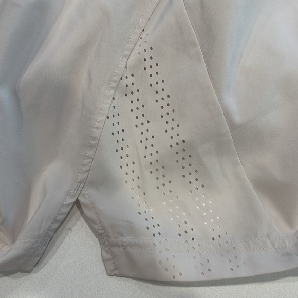 ADIDAS OFF WHITE SHORTS! - Picture 3 of 4